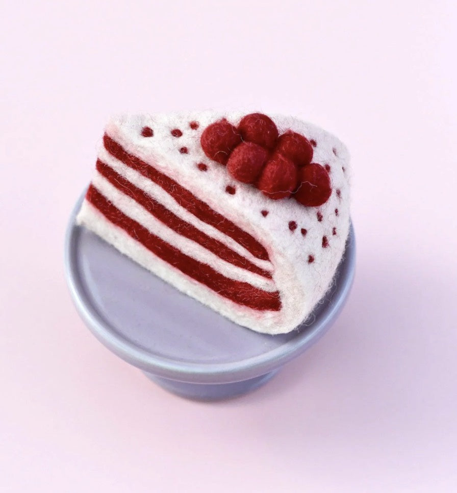 Tara FELT RED VELVET CAKE SLICE